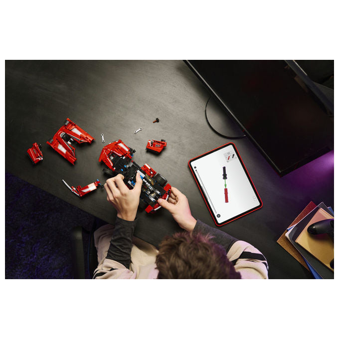 Lego 42212 Ferrari FXX K Set da Costruzione con Motore V12 Pistoni Mobili Differenziale Realistico Portiere a Farfalla colore Rosso