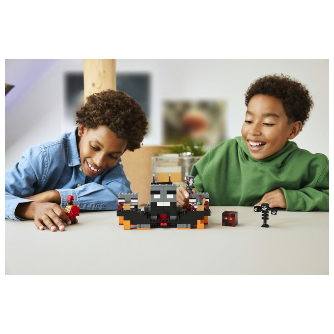 Lego 21590 Minecraft Battaglia contro il Wither con Personaggi Guerriero Crimson Strider Boss Wither Portale del Nether e Funzione Esplosiva colore Multicolore