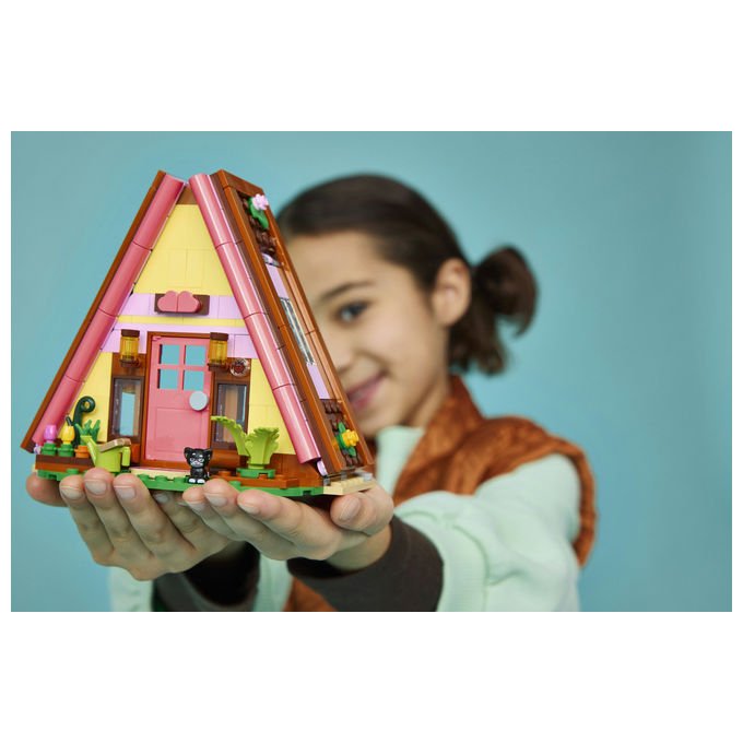 Lego 42682 Friends Cabina Glamping nella Natura Bambola Giocattolo Campfire con 2 Minifigure e Gatto colore Nero