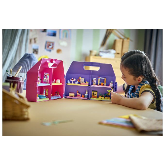 Lego 42697 Friends Valigetta Creativa Casa delle Bambole 355 pezzi 8 stanze 2 Mini Bamboline da 6 anni