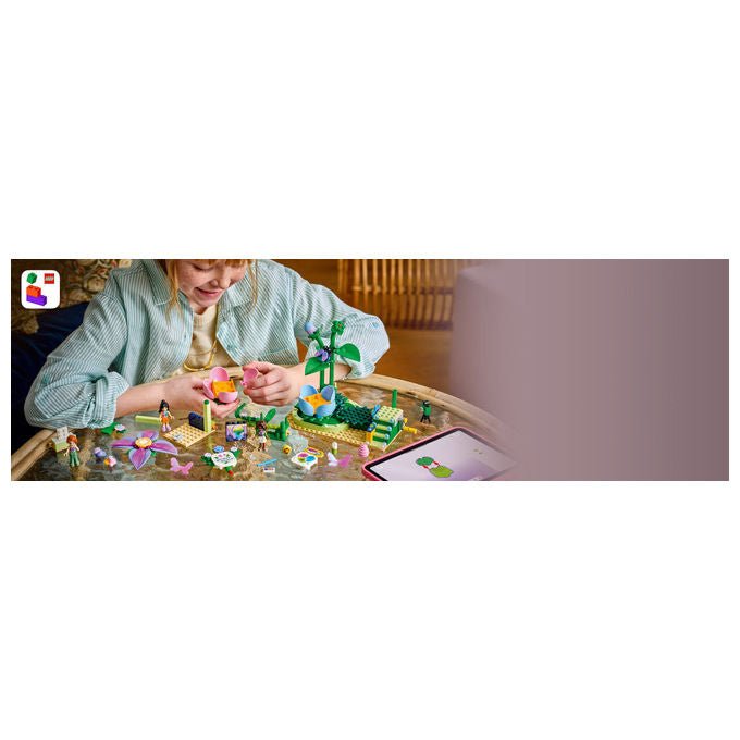 Lego 42702 Friends Giostra delle Tazze da Te' Floreali Set da Costruire 321 Pezzi 3 Mini Bamboline 7+