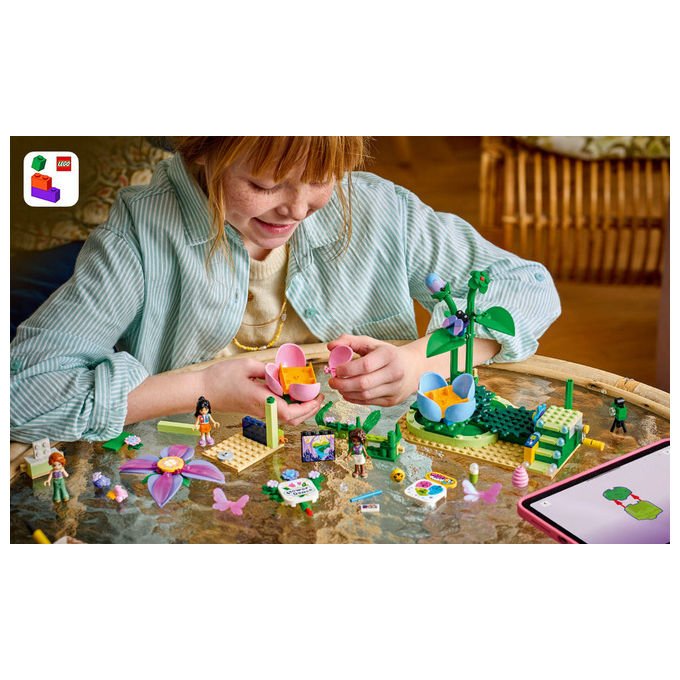 Lego 42702 Friends Giostra delle Tazze da Te' Floreali Set da Costruire 321 Pezzi 3 Mini Bamboline 7+