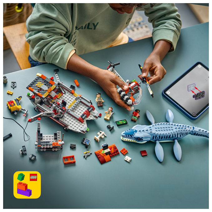 Lego 77983 Attacco Alla Barca Del Dinosauro Mosasaurus 703 pezzi eta' 7+ colore Multicolore