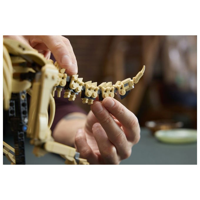 Lego 77985 Jurassic World Fossili di Dinosauro Triceratopo Set da Collezione 1154 Pezzi per Adulti con Minifigure
