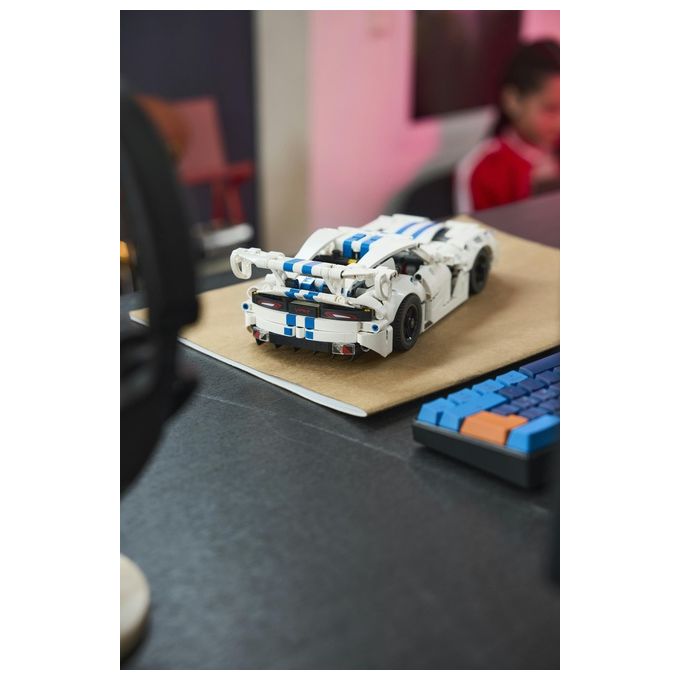 Lego 42234 Technic Auto Sportiva Dodge Viper GTS-R con Motore V10 Sterzo e Differenziale 805 pezzi colore Multicolore