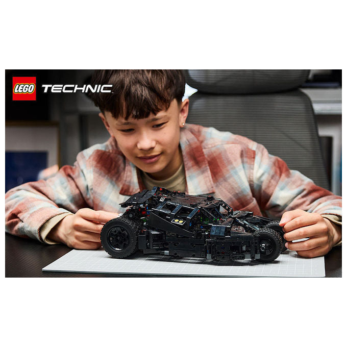 Lego 42239 Technic Batmobile Tumbler Giocattolo Telecomandato con Controllo App e Luci Funzionanti colore Nero