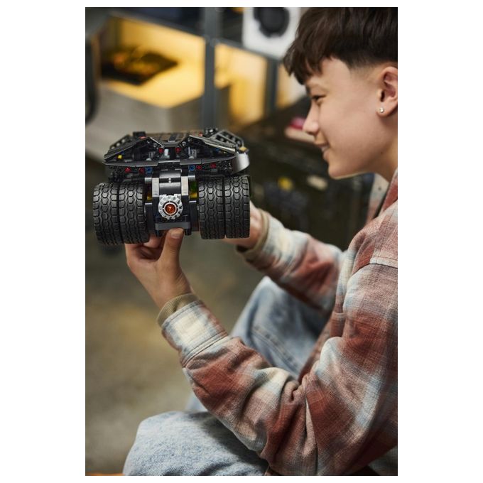 Lego 42239 Technic Batmobile Tumbler Giocattolo Telecomandato con Controllo App e Luci Funzionanti colore Nero