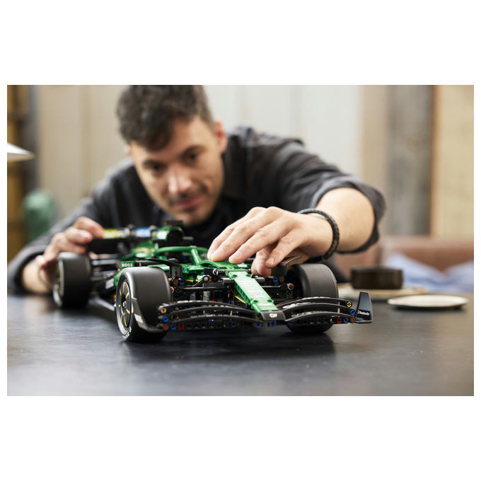 Lego 42240 Technic Auto F1 Aston Martin Aramco AMR24 Set da costruzione 1547 pezzi colore Multicolore