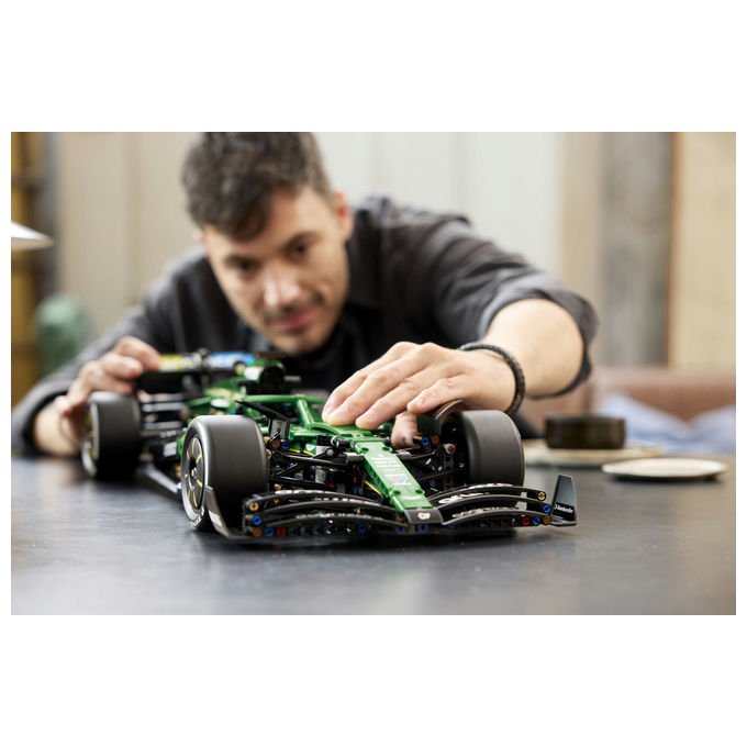 Lego 42240 Technic Auto F1 Aston Martin Aramco AMR24 Set da costruzione 1547 pezzi colore Multicolore