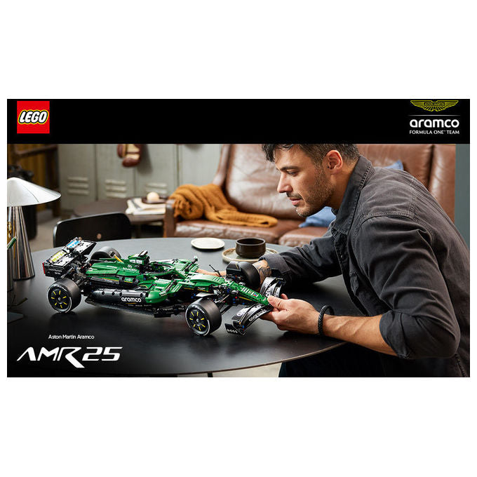 Lego 42240 Technic Auto F1 Aston Martin Aramco AMR24 Set da costruzione 1547 pezzi colore Multicolore