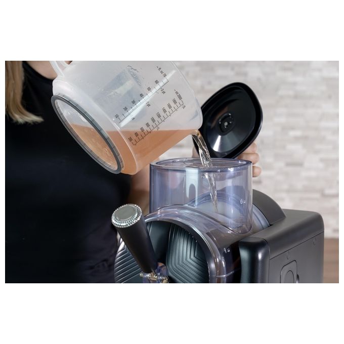 Unold 2IN1-SLUSH UND SOFTEISMASCHINE SOFIE 48956 Macchina per Granita e Soft Ice Cream Capacita' 1400 L Display LED Potenza 150 W colore Nero
