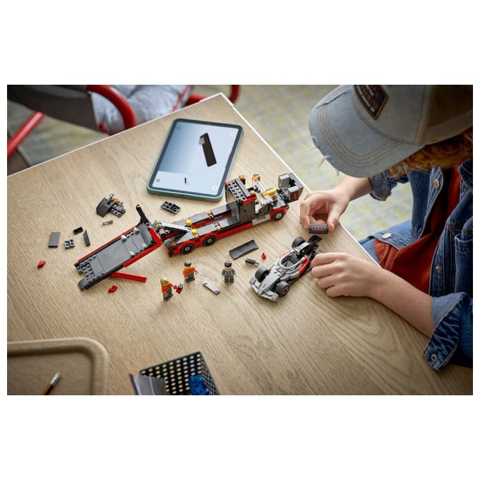 LEGO, Camion Display F1 con Auto da Corsa Audi F1, 508 Pezzi