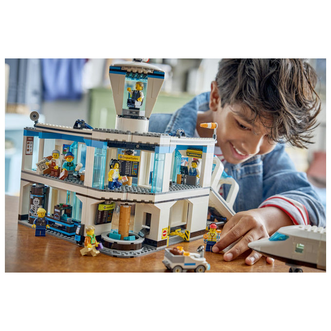 Lego 60502 City Aeroporto con Aereo Set da Costruzione 887 Pezzi 9 Minifigure 8+