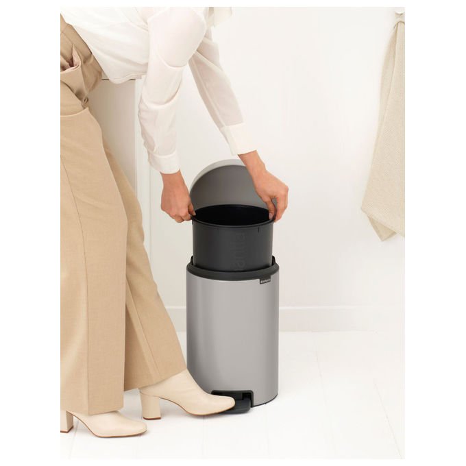 Brabantia 662205-01 NewIcon Kosz peda'lowy 12 l Acciaio Chiusura lenta e silenziosa colore Grigio