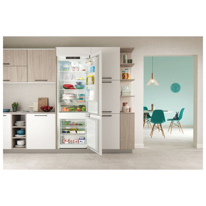 Indesit IND 401 Frigorifero Combinato da Incasso Capacita' 400 Litri Classe energetica F Low Frost Pure Wind Aircooler 193,5 cm Bianco