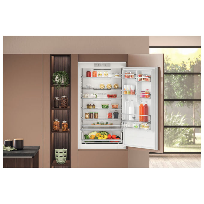Hotpoint HA SP70 T121 Frigorifero Combinato No Frost da Incasso 394 Litri Classe Energetica E Bianco