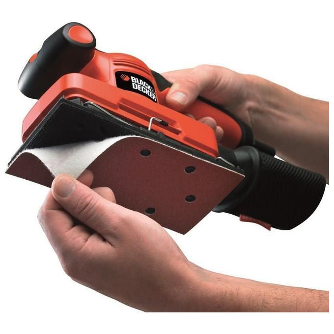 Black and Decker KA320EKA-QS Levigatrice orbitale 240W velocita' variabile 7000-15000 rpm piatto 91x189 mm colore Arancione