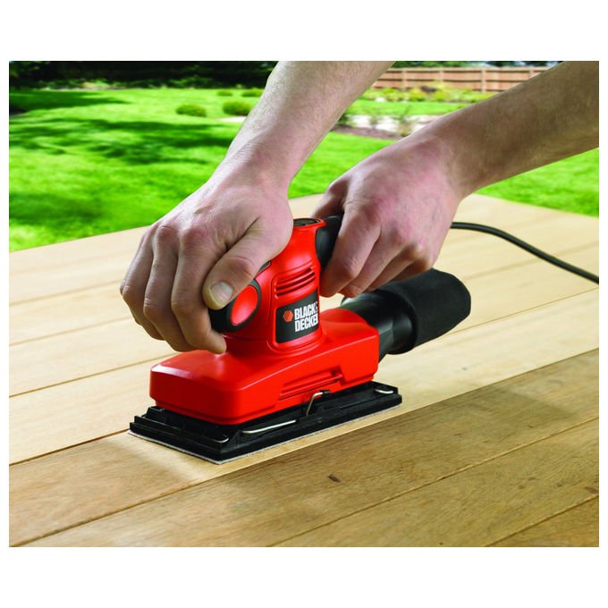 Black and Decker KA320EKA-QS Levigatrice orbitale 240W velocita' variabile 7000-15000 rpm piatto 91x189 mm colore Arancione