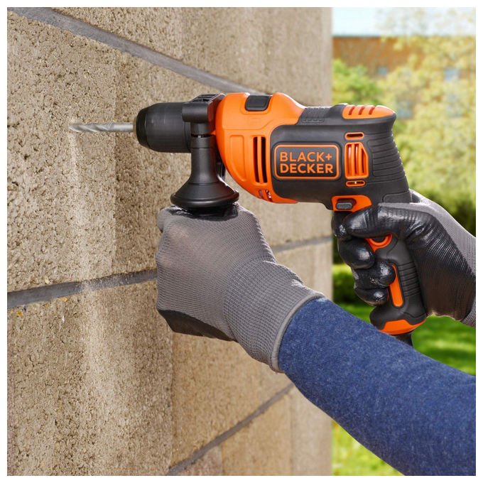BLACK+DECKER Trapano a percussione 710W mandrino 13mm 4 punte incluse