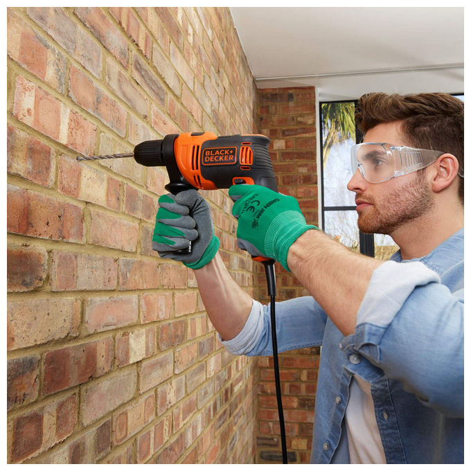 BLACK+DECKER Trapano a percussione 710W mandrino 13mm 4 punte incluse