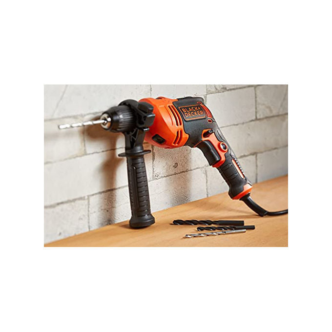 BLACK+DECKER Trapano a percussione 710W mandrino 13mm 4 punte incluse
