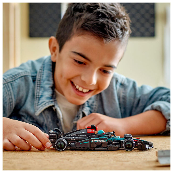 Lego 77244 Speed Champions Set di Costruzioni Auto da Corsa Mercedes-AMG PETRONAS F1 W15 267 Pezzi 1 Minifigure 10+