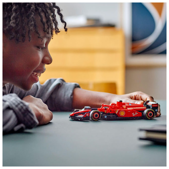Lego 77242 Speed Champions Auto da Corsa F1 Ferrari SF-24 Modellino con Minifigure Pilota 275 Pezzi 10+ Anni