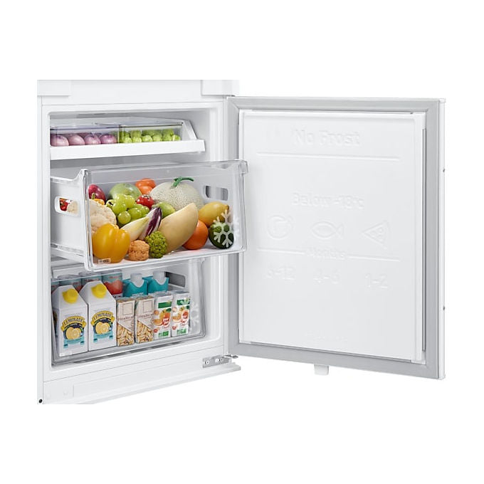 Samsung BRB80F26BCS0EF F1rst 60 AI Frigorifero Combinato da Incasso 264 L 177.5 cm Classe C 35 dB Total No Frost Wi-Fi colore Bianco