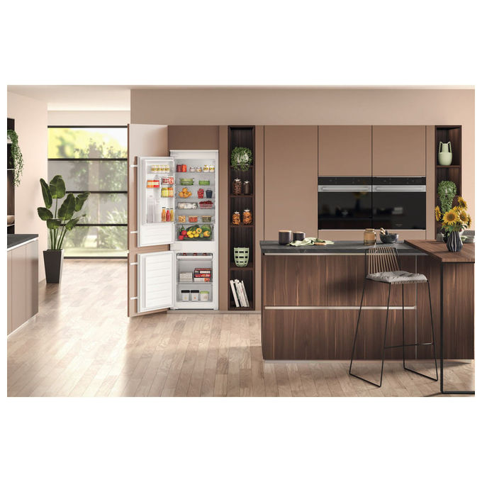 Hotpoint Ariston Frigorifero Combinato da Incasso