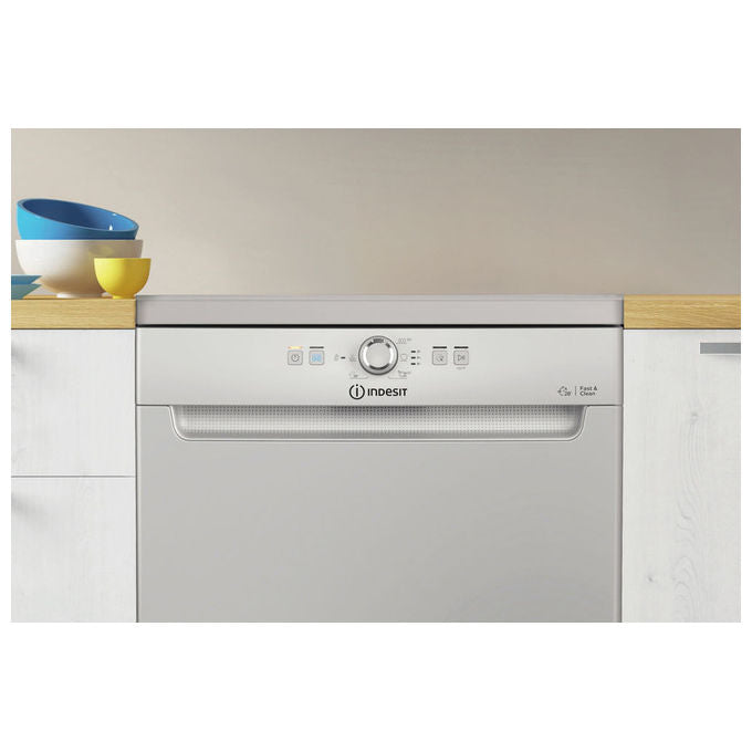 Indesit lavastoviglie libera installazione 14 coperti classe e argento 60 cm d2f hk26 s
