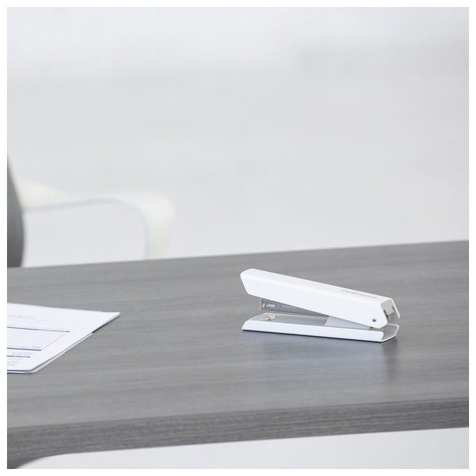 Fellowes LX820 Cucitrice da Scrivania Compatta Bianco
