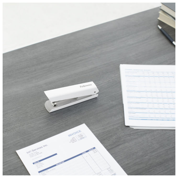 Fellowes LX820 Cucitrice da Scrivania Compatta Bianco