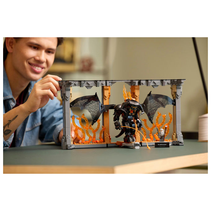 LEGO Icons Il Signore degli Anelli Book Nook del Balrog