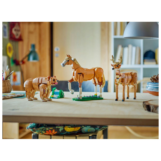 LEGO Cavallo Meraviglioso: Set Costruzioni 3in1, +9 Anni, 685 Pezzi