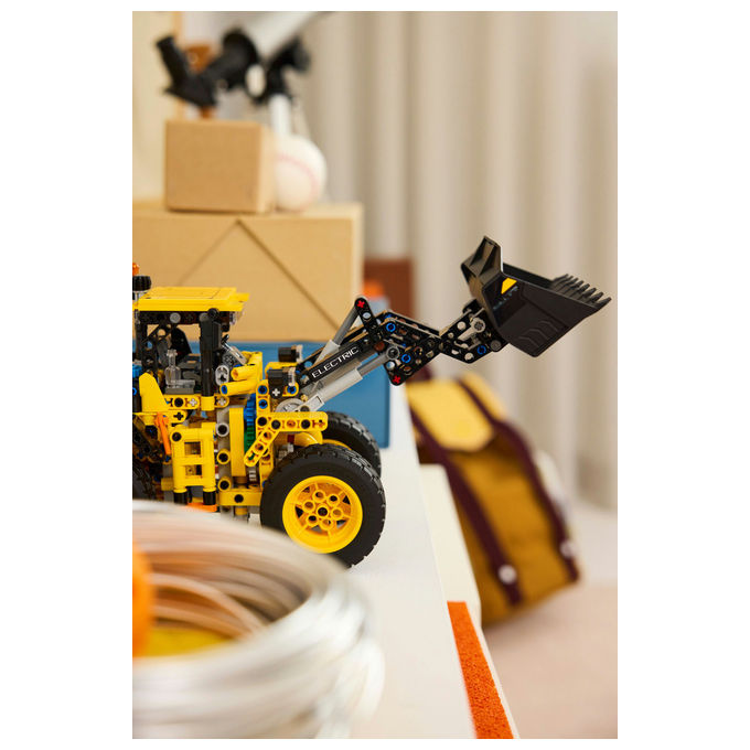 LEGO Technic Pala Gommata Volvo L120 Electric 42209