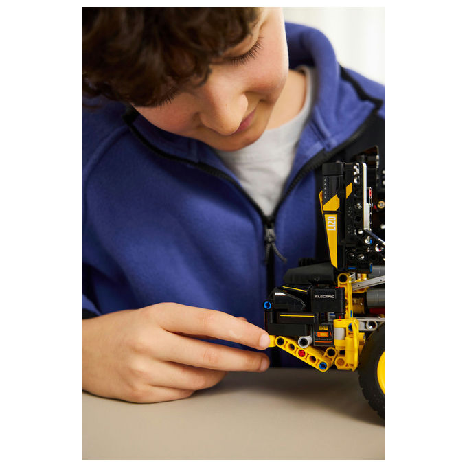 LEGO Technic Pala Gommata Volvo L120 Electric 42209