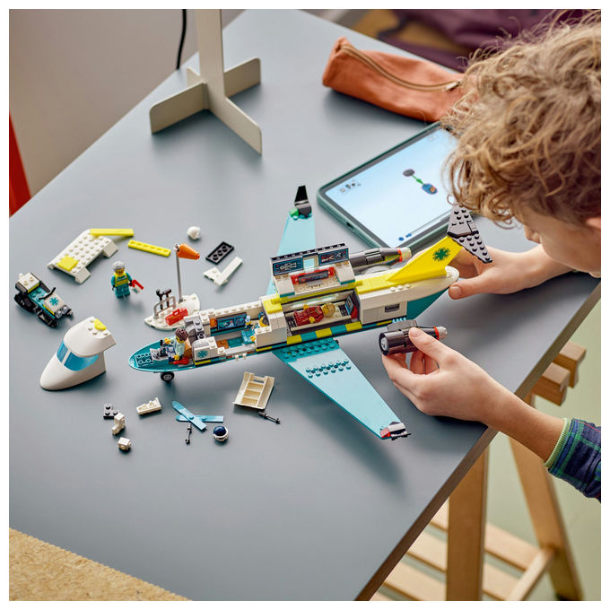 LEGO Aereo Ambulanza di Emergenza 6+ Anni 403 Pezzi