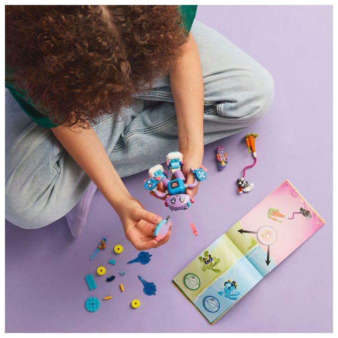 Lego Izzie e il Coniglietto Gaming Bunchurro, Set costruzioni 252 pz