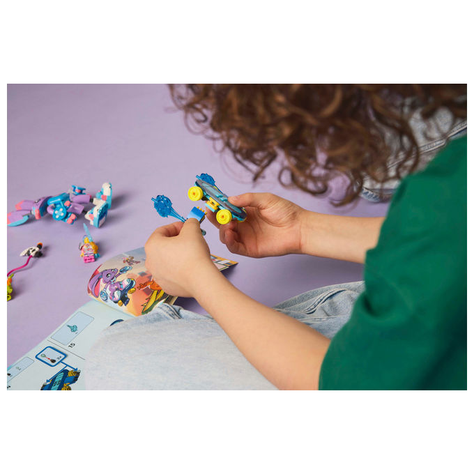 Lego Izzie e il Coniglietto Gaming Bunchurro, Set costruzioni 252 pz