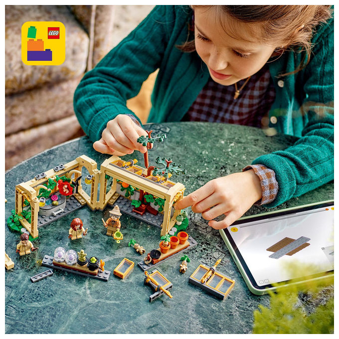 LEGO Harry Potter Lezione di Erbologia al Castello di Hogwarts
