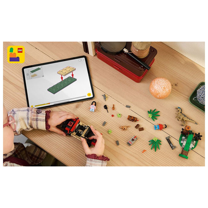 Lego Jurassic World Fuga dal Raptor sul Fuoristrada
