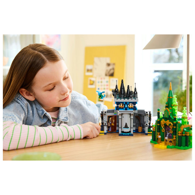 LEGO Citta' di Smeraldo e Castello Kiamo Ko Include Mini-doll Glinda e Elphaba 75689