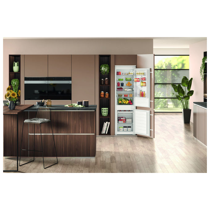 Hotpoint Frigorifero Combinato da Incasso HAC18D041A1 273L Bianco