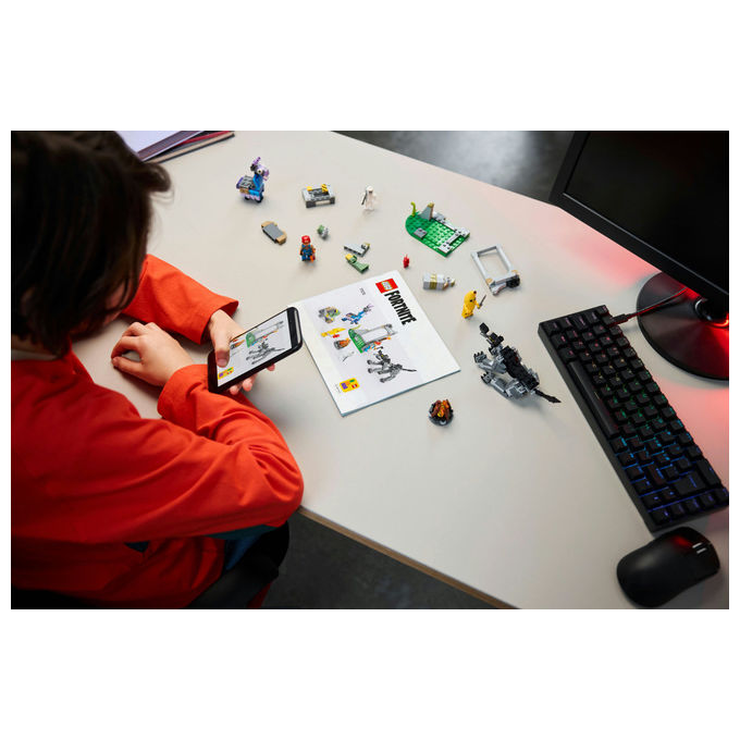 LEGO Fortnite Campo di Bananita e Starter Set Costruzioni 250 Pezzi 7+ Anni
