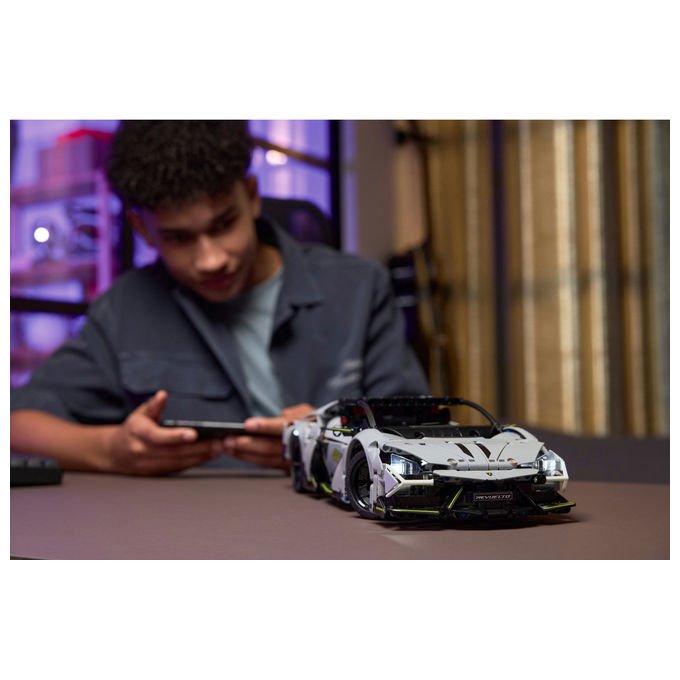 Lego Lamborghini Revuelto Super Sports Car Set da Costruzione 1135 Pezzi