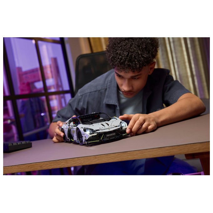 Lego Lamborghini Revuelto Super Sports Car Set da Costruzione 1135 Pezzi