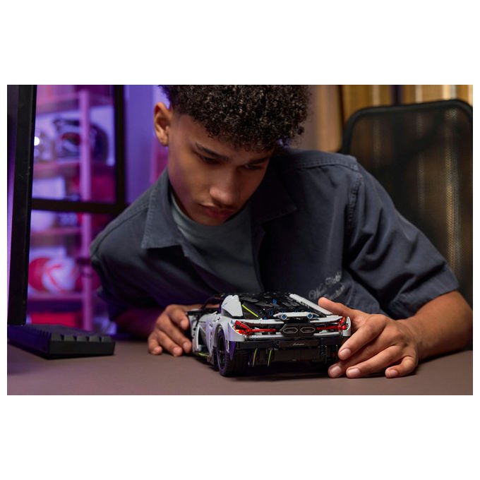 Lego Lamborghini Revuelto Super Sports Car Set da Costruzione 1135 Pezzi