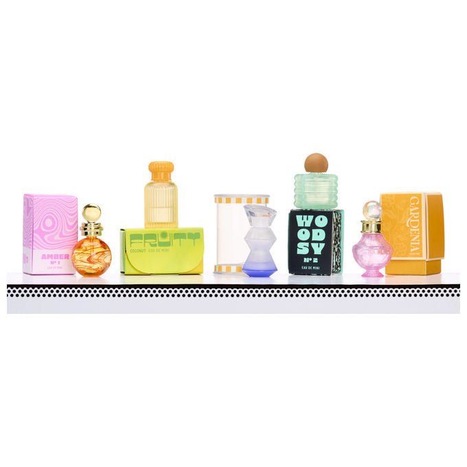 MGA Entertainment Miniverse Make It Mini Fragrances Kit per la creazione di profumi 8+ Anni