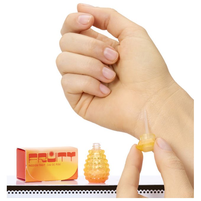 MGA Entertainment Miniverse Make It Mini Fragrances Kit per la creazione di profumi 8+ Anni