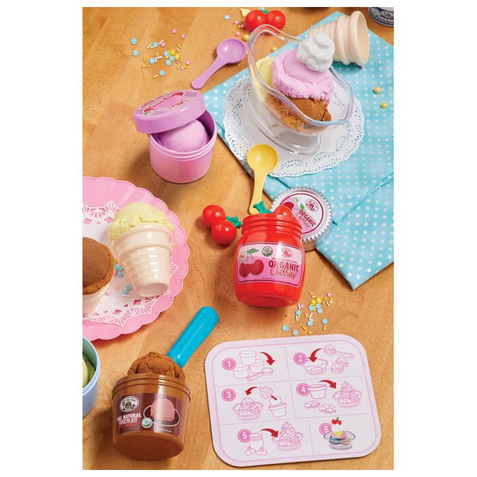 Little Tikes Set Gelato Creative Chefs Gioco di Imitazione Multicolore 17 Accessori